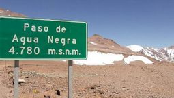 Paso de Agua Negra, cerrado todo el día