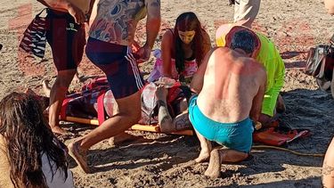 Díaz, colaborando en el operativo.