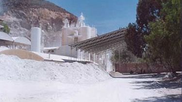 Caleros se manifestaron y reclamaron ayuda para levantar su actividad