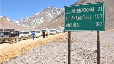 El Paso de Agua Negra, cortado por una crecida