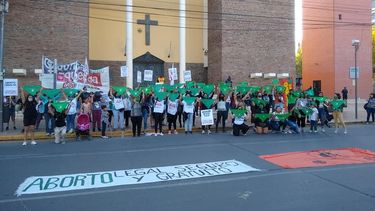 Aborto en San Juan: cuántos acompañaron las socorristas y el impacto de la crisis en las estadísticas