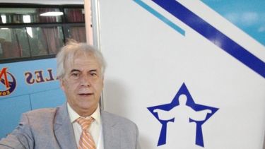 El docente sanjuanino que disertará en un congreso en Cuba