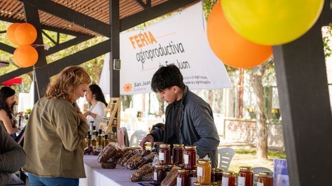 Vuelve la Feria Agroproductiva al Parque de Mayo