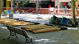 El centro le dice adiós a los teléfonos públicos