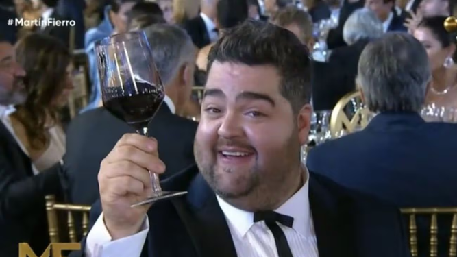 Darío Barassi, durante la gala de los Martín Fierro. Captura de video.