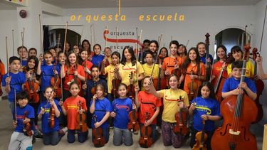 Juan Pablo Jofré tocará junto a la Orquesta Escuela