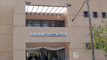 Ullum: Por las lluvias trasladan a familias evacuadas a dos escuelas