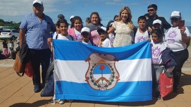 Niños vallistos conocieron el mar junto a la primera dama nacional