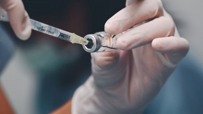 Amplían a un nuevo grupo la vacunación contra el dengue en San Juan.