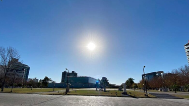 Mucho sol y calorcito: así estará el tiempo este martes feriado en San Juan