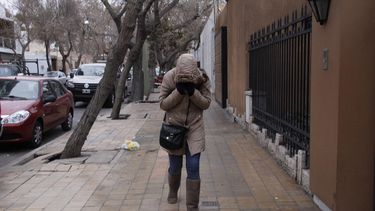 El lunes arranca bajo cero pero el sol calentará la tarde