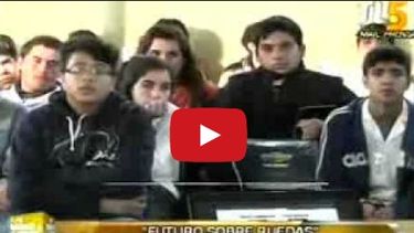 Una concesionaria de autos realiza campaña vial en colegios secundarios