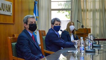 Encuesta en todo el país: San Juan es la que mejor gestionó la pandemia