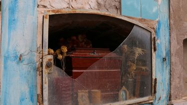 Colocan hasta cámaras de seguridad para evitar la profanación de tumbas