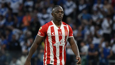 atencion boca: por problemas en la revision medica,frenaron la incorporacion de edwuin cetre atencion boca: por problemas en la revision medica,frenaron la incorporacion de edwuin cetre