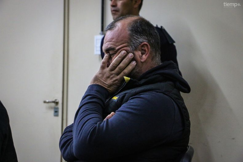 El padre de Lucía Rubiño estuvo presente en la audiencia. El padre de Lucía Rubiño estuvo presente en la audiencia.