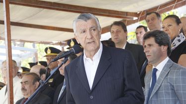 En el Día del Maestro Gioja prometió la construcción de más escuelas