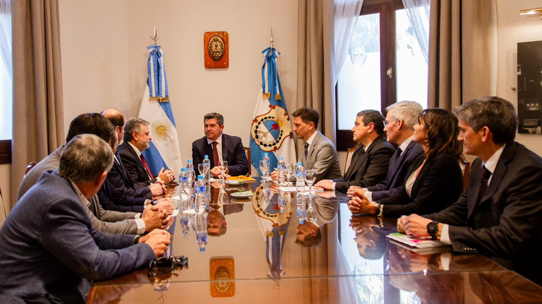 Orrego se reunió con las autoridades de BHP, la minera líder en el mundo que desembarca en San Juan