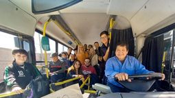 El último viaje del Galleta: estuvo frente al volante por 31 años y subió a su familia al colectivo para dar una vuelta más