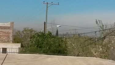 En fotos: el Zonda ya comienza a llegar a San Juan