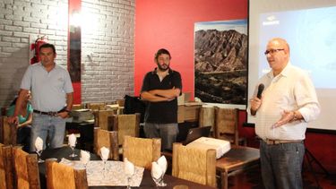 Vecinos de Jáchal e Iglesia controlarán a las mineras