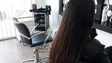 La verdad sobre Santa Rosa: ¿Qué dicen los peluqueros sobre cortarse el pelo para esta fecha?