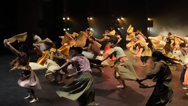 El Retorno conmovió a los sanjuaninos en la Gala Patria en el Teatro del Bicentenario