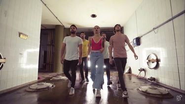 Pijama estrenó el video de la polémica