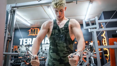 Él es Julián Aguirre, el joven que sufrió un grave accidente en Rivadavia.