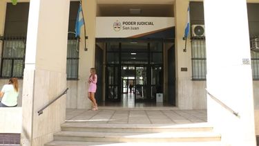 El curioso festejo en los pasillos de Tribunales por la designación de un juez