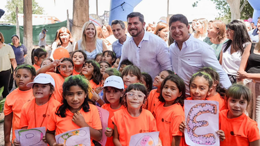 En su cumpleaños, Orrego visitó la colonia de verano de Santa Lucía