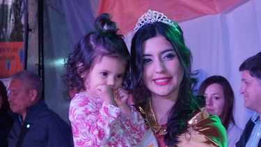 Ana Paula, la nueva reina mamá, representará a 25 de Mayo