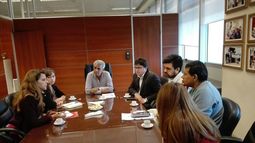 Quieren que unas 3000 mujeres de programas sociales terminen sus estudios